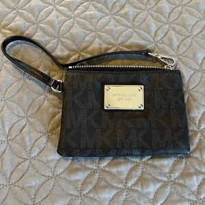 Michael Kors Wristlet